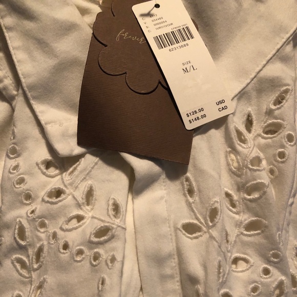 Anthropologie | Eyelet Buttondown Blouse | M/L - Picture 10 of 10